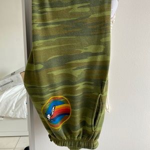 AVIATOR NATION Miami logo camo sweatpants